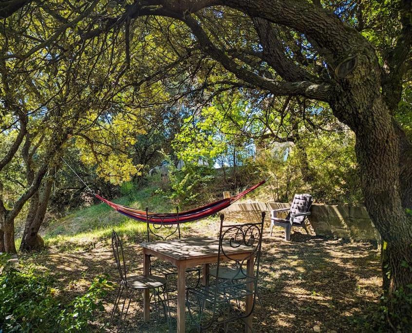 Sous Les Chenes Villa Peypin-d'Aigues Ngoại thất bức ảnh